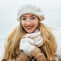 Anna Kowalski's avatar